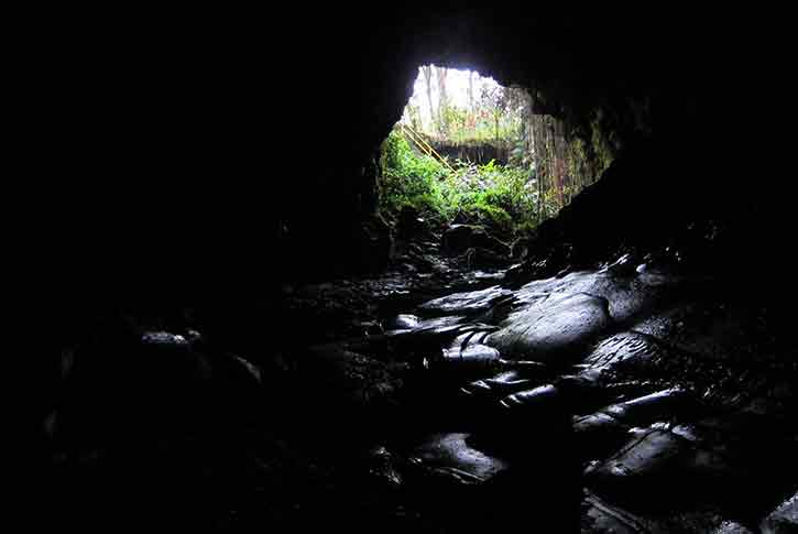 Nāhuku – Thurston Lava Tube