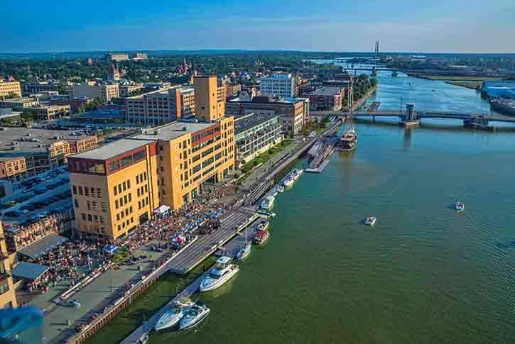 Things to do in Green Bay Downtown